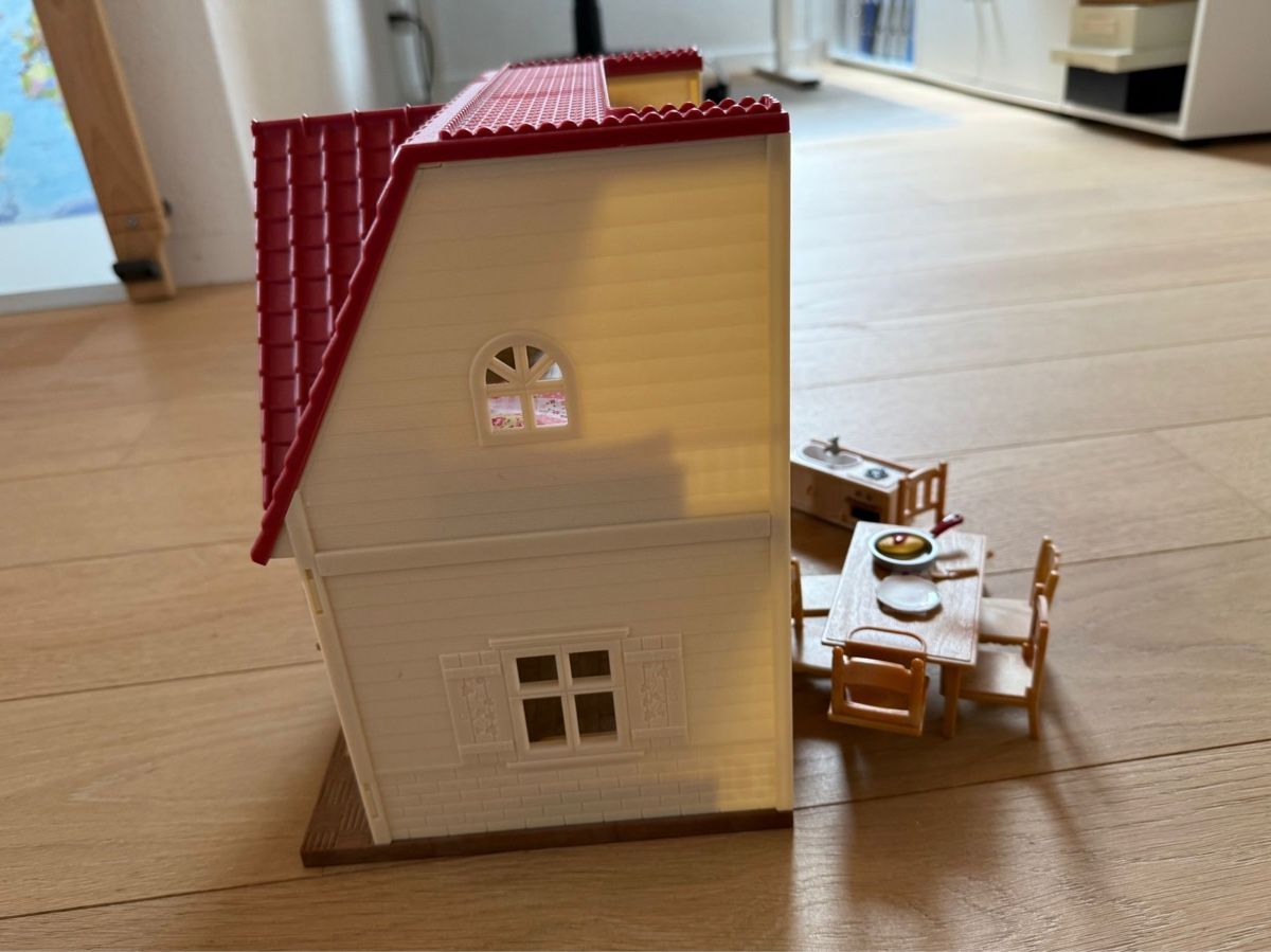 Sylvanian families Case e mobili per bambole: Sylvanian Haus mit Zubehör – Usato da Hausen am Albis venduto da Mely182 3