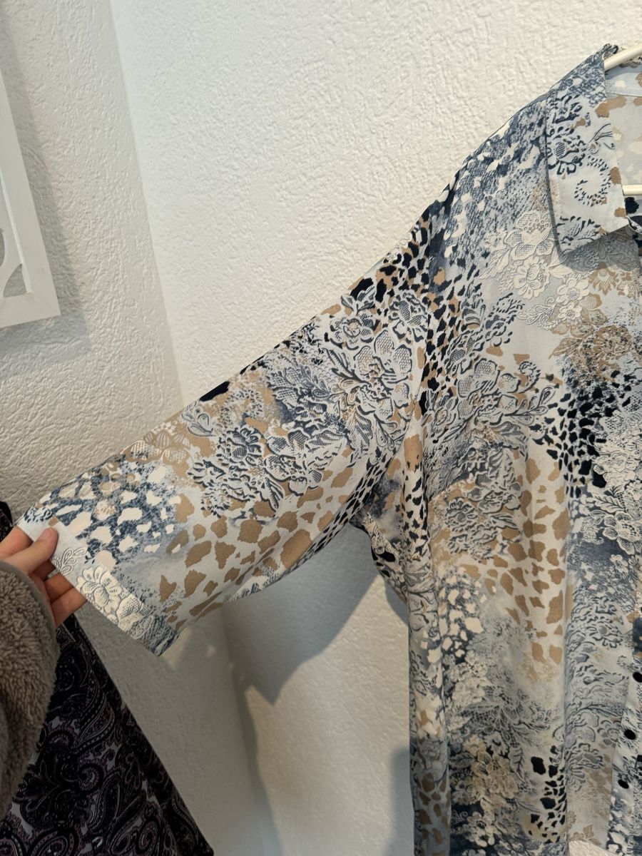 Blusen: m.collection Bluse hellblau braun Gr. 54 / 56 / XXL – Gebraucht aus Fislisbach von KolibriSecondhand 3