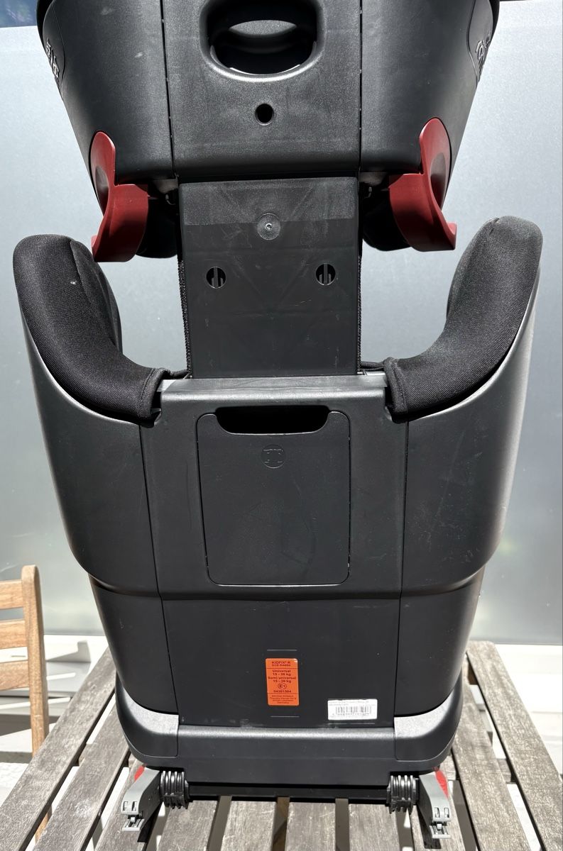Britax Römer Seggiolini per auto: Römer Britax Autositz 9-36kg – Usato da pratteln venduto da mina008 4