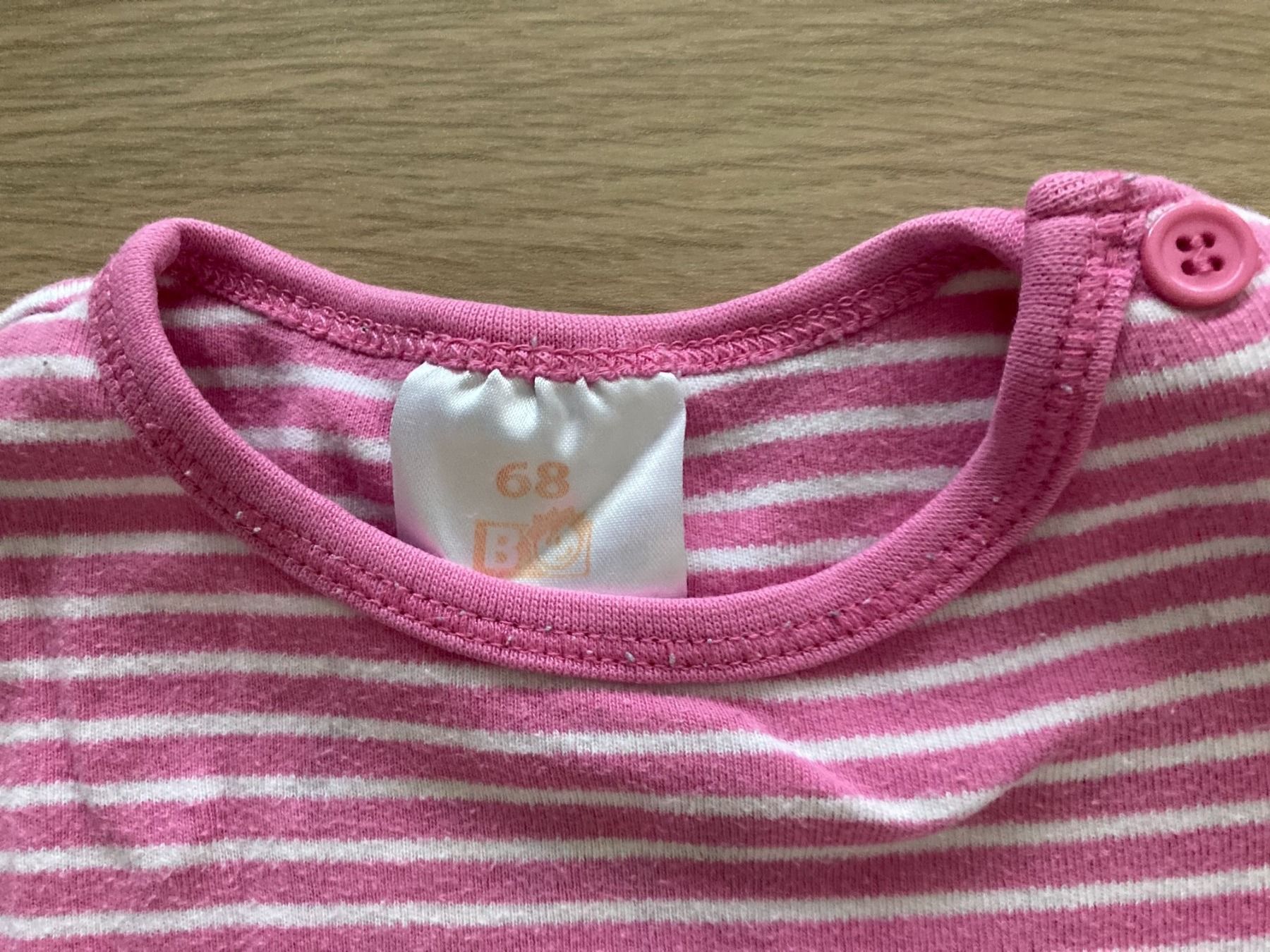 Camicette, T-shirt & Top: T-Shirt langarm – Usato da Muttenz venduto da Juvenile33 1