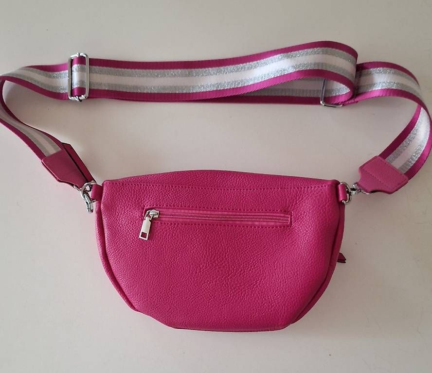 Borse da donna: Gürteltasche neu – Nuovo e nell'imballaggio originale da Auw venduto da Ilsole 1