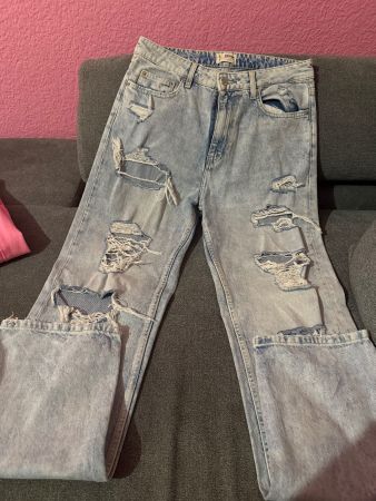 2 Damen Hosen, Jeans Gr. M, Neuwertig