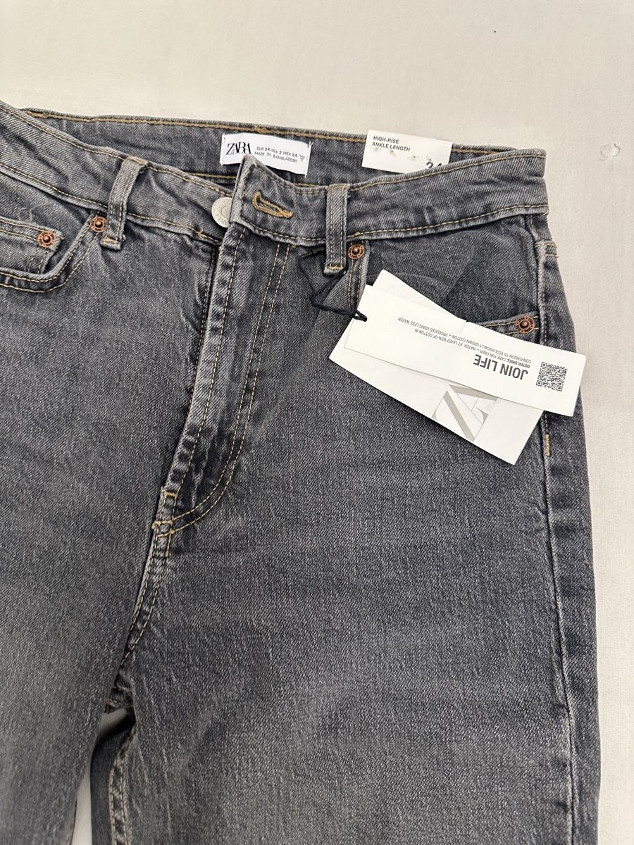 Zara Jeans: Zara Jeans – Nuovo e nell'imballaggio originale da Perlen venduto da H.Spa