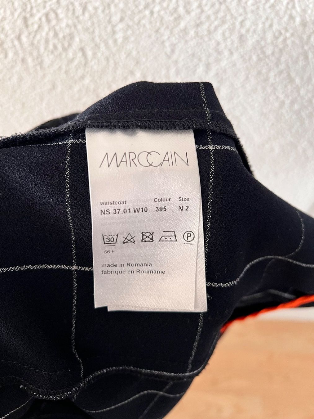 Marc Cain Gilet & Giacche senza maniche: Marc Cain Weste schwarz mit weissem Karomuster – Usato da Affoltern am Albis venduto da nat_gj5t 3