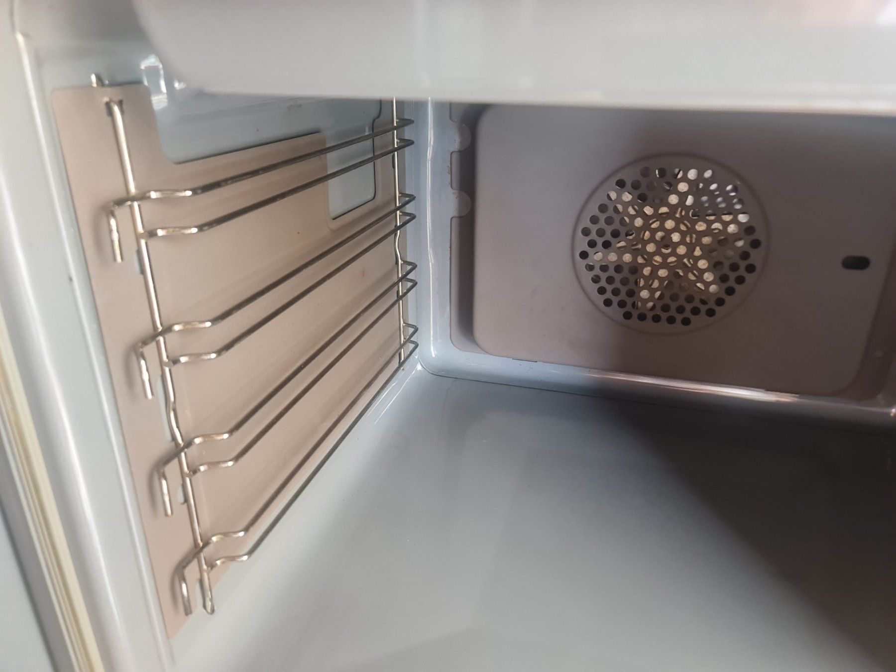 Bauknecht Fours: Bauknecht Backofen – D'occasion à triengen par fad_g29d 4