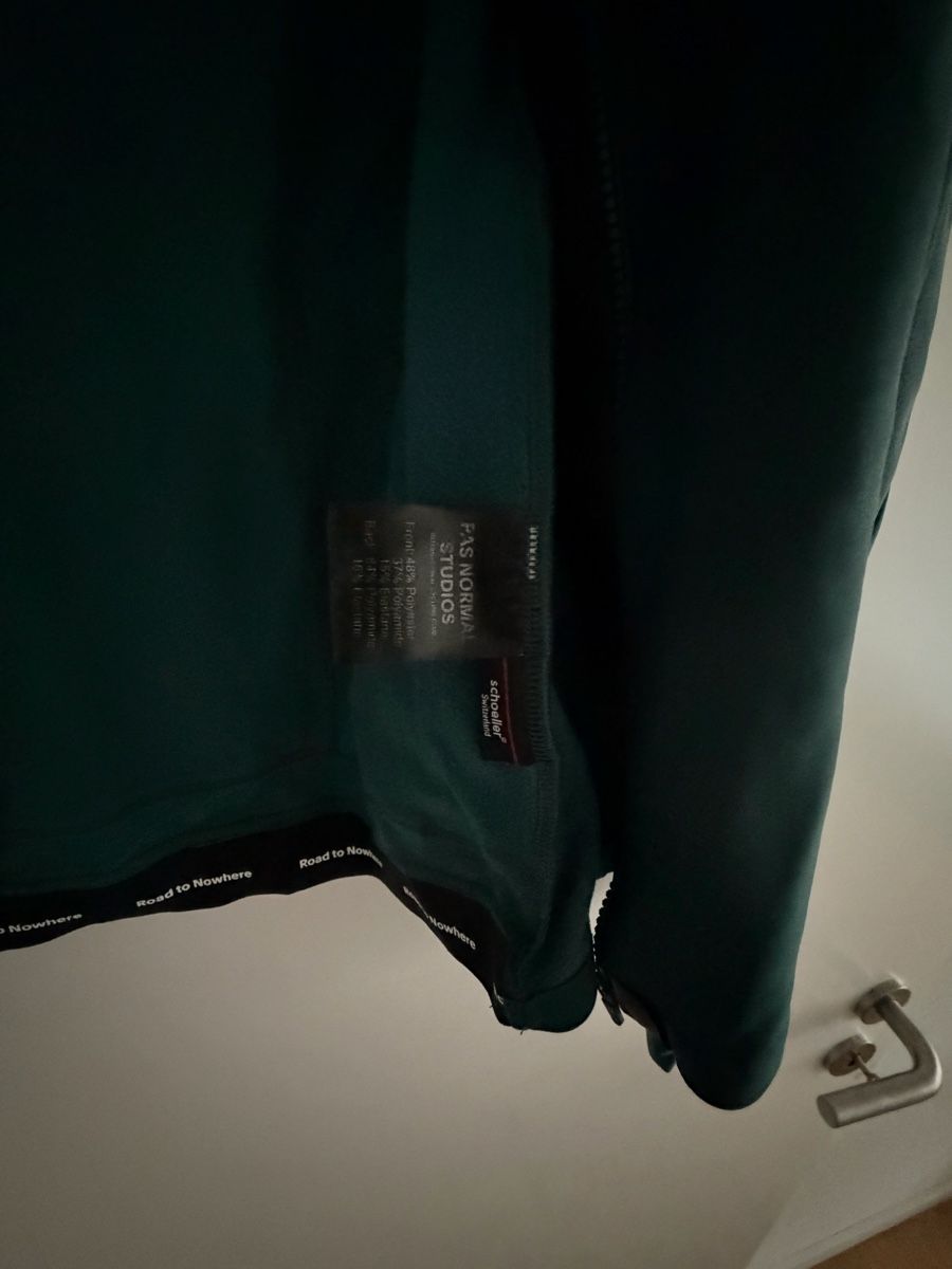 Pas Normal Studios Canottiere & Pantaloni: Pas Normal Studios L Winter Jersey – Usato da Zürich venduto da von_sj9s 5
