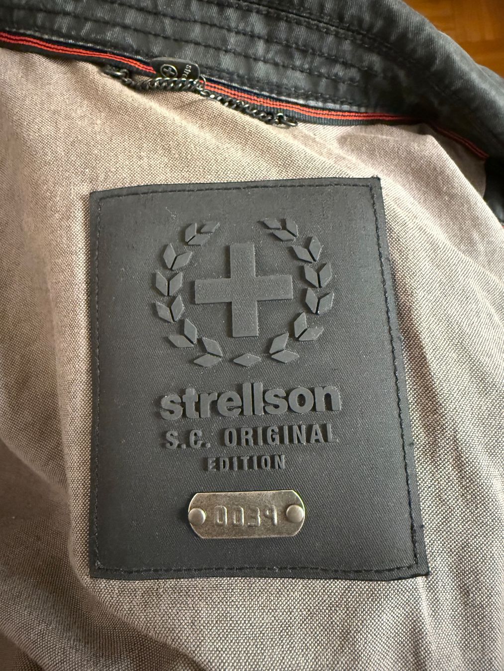 Strellson Giacche: Veste Strellson édition spéciale - taille S (48) – Usato da Genève venduto da Igoreuf 5