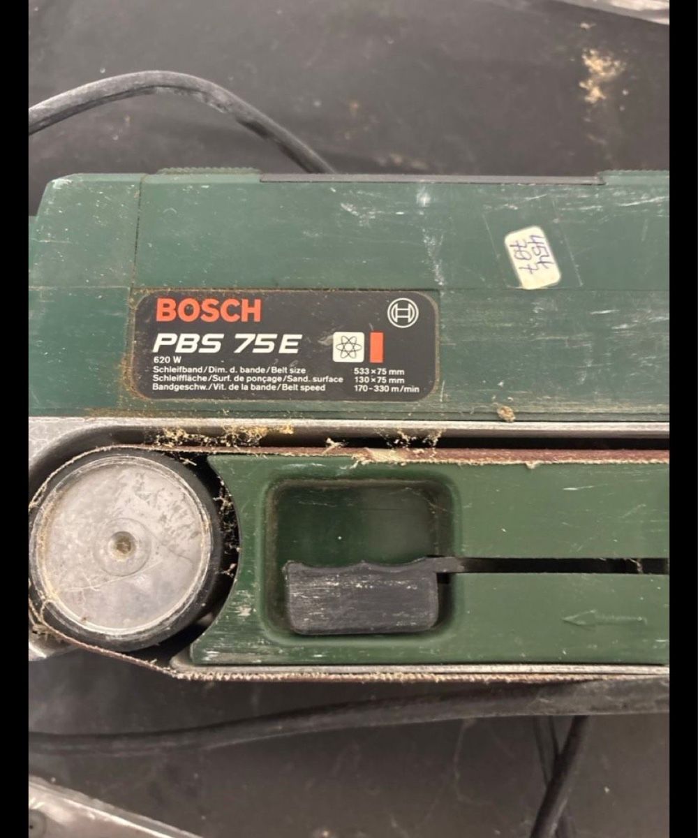 Bosch Smerigliatrici & Lucidatrici: Bosch Schleifmaschine – Usato da Rapperswil SG venduto da kat_rw8q 3