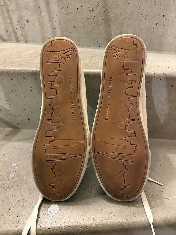 Scarpe da uomo: Tommy Hilfiger Textile Sneakers Gr. 45 – Usato da Winterthur venduto da Samantha59 2