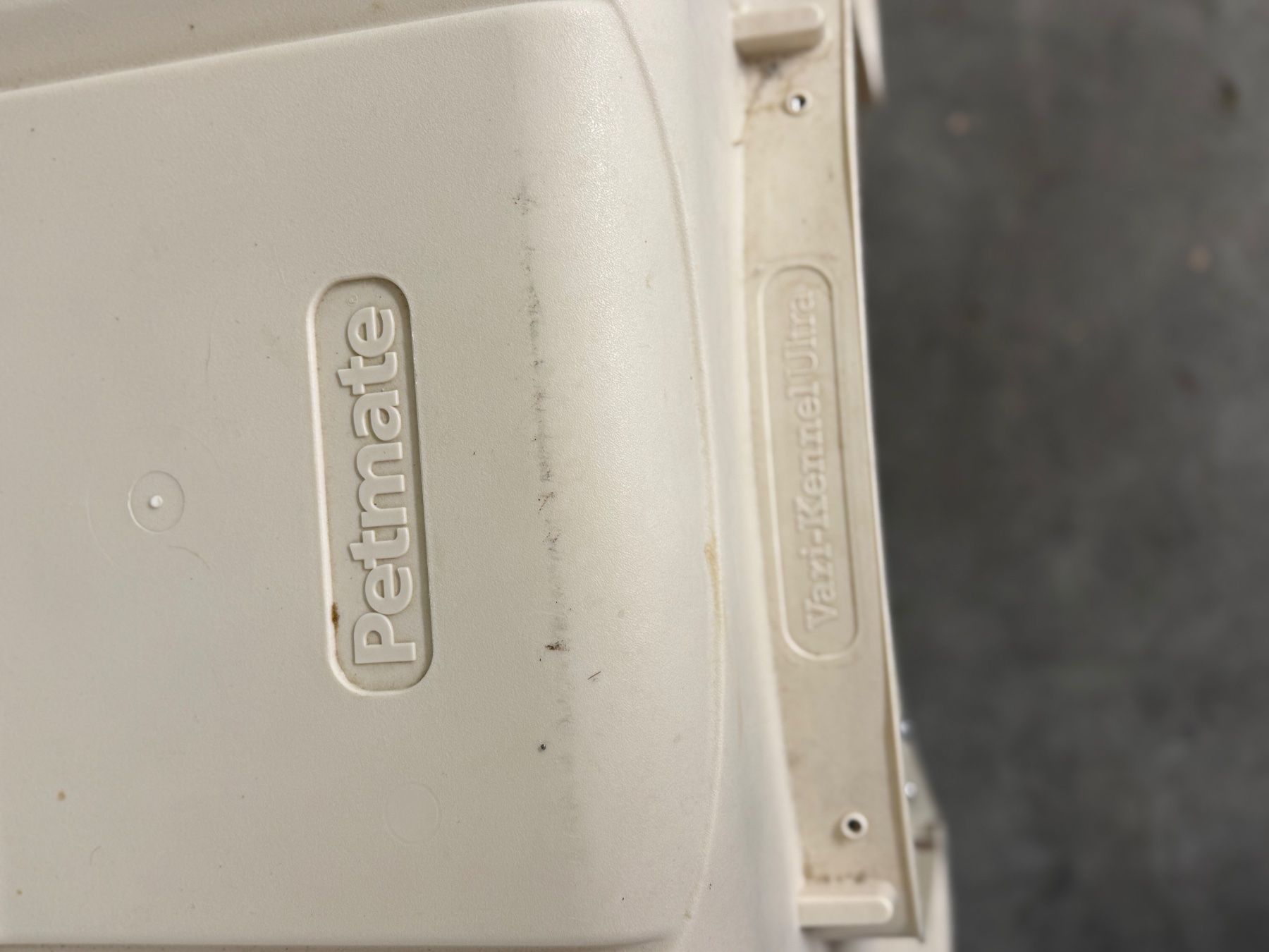 Käfige, Transport & Sicherheit: Vari Kennel Hundebox gross – Gebraucht aus Remetschwil von Cadillac1963 2