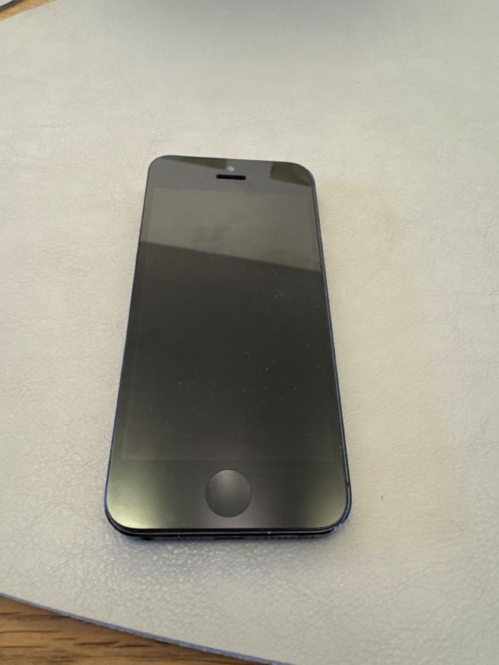 Apple Telefoni cellulari / Smartphones: iPhone 5 – Difettoso da Adliswil venduto da Busys