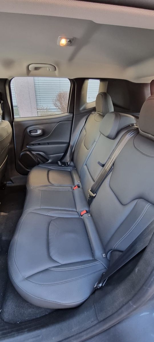 Jeep Automobili: Jeep Renegade 1.3 PHEV – Usato da Münchenstein venduto da JonnyR14 7