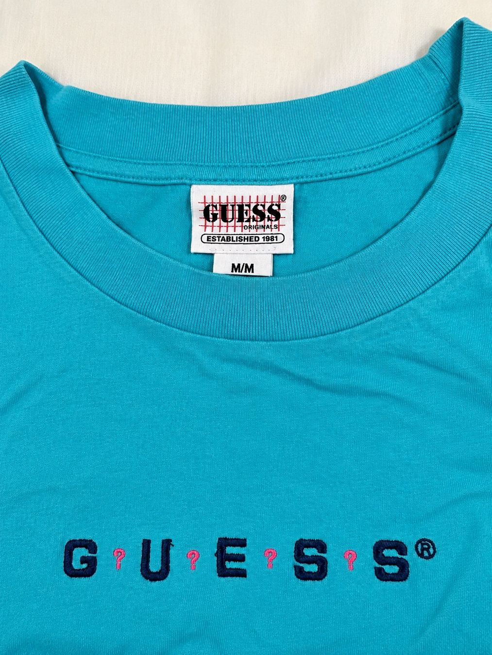 Guess T-shirt: Guess T-Shirt M – Usato da Uster venduto da Bellaa21 1
