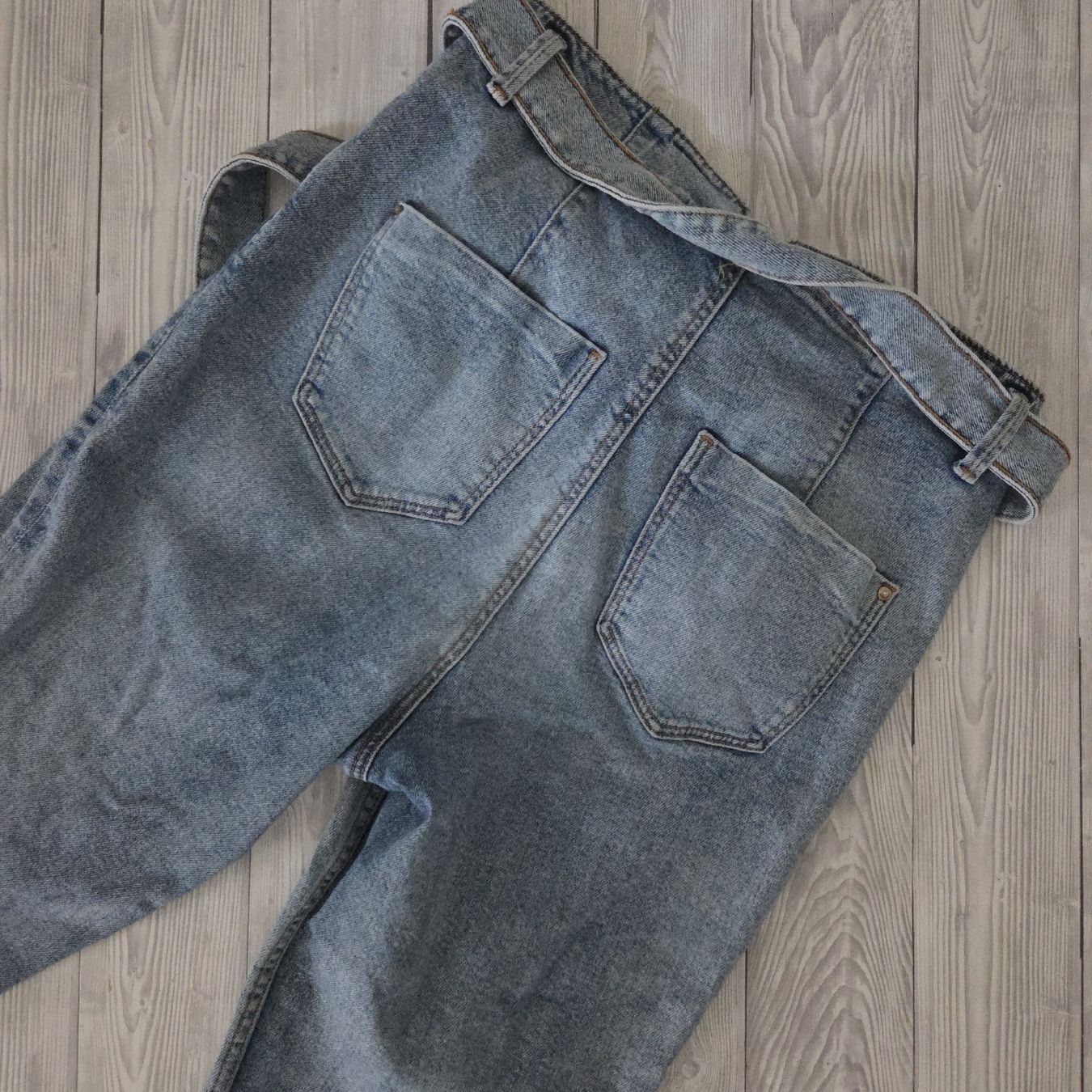C&A Jeans: Clockhouse Mom Fit Jeans, Grösse 40 – Usato da Näfels venduto da CH.Kchlineknopf 2