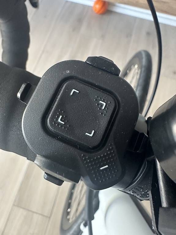 Hometrainer: Heimtrainer D100 mit Zwift Cog and Click – Usato da Niederuzwil venduto da aba_g859 2