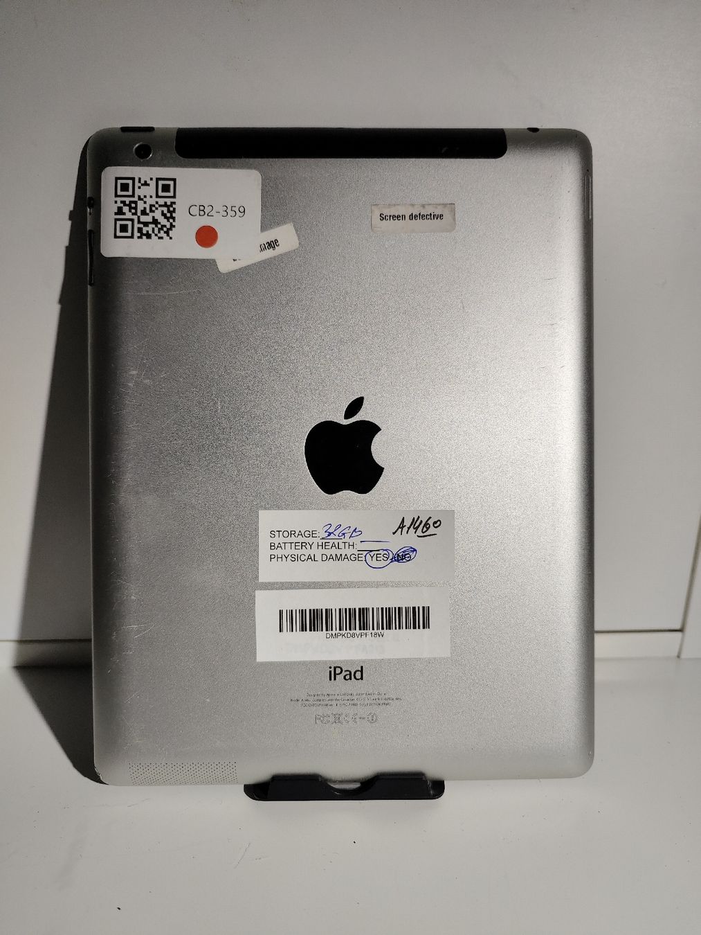 Apple Tablet PC: Apple iPad 4 – Defekt aus La Tour de Peilz von Dejobokin 1