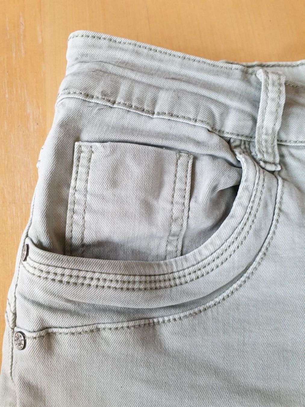Jeans: Damenjeans Gr. 34 – D'occasion à Langnau am Albis par jer_pm72 4