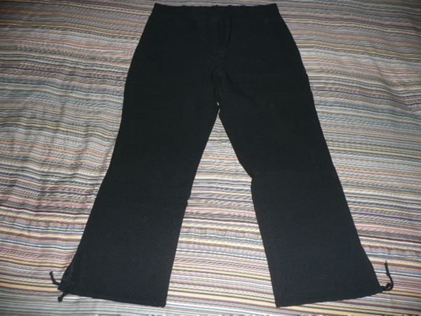 Hosen: Hose 7/8 lang in schwarz Gr. 38 – Gebraucht aus Zug von falama 1