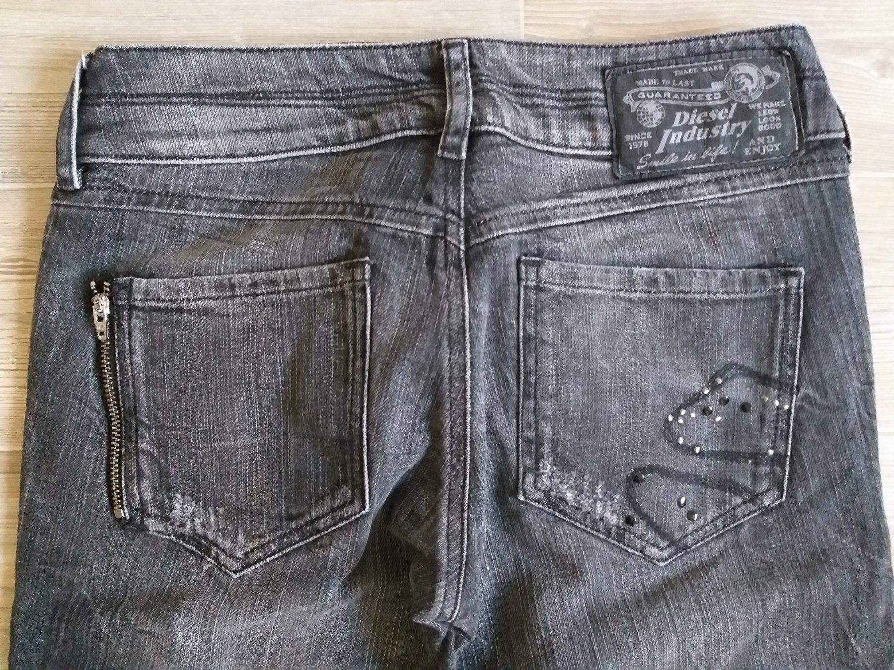 Diesel Jeans: DIESEL "MATIC-ZIP" Jeans taille / Grosse W25 L32 – Gebraucht aus Cossonay-ville von Super-Price-Quality 8