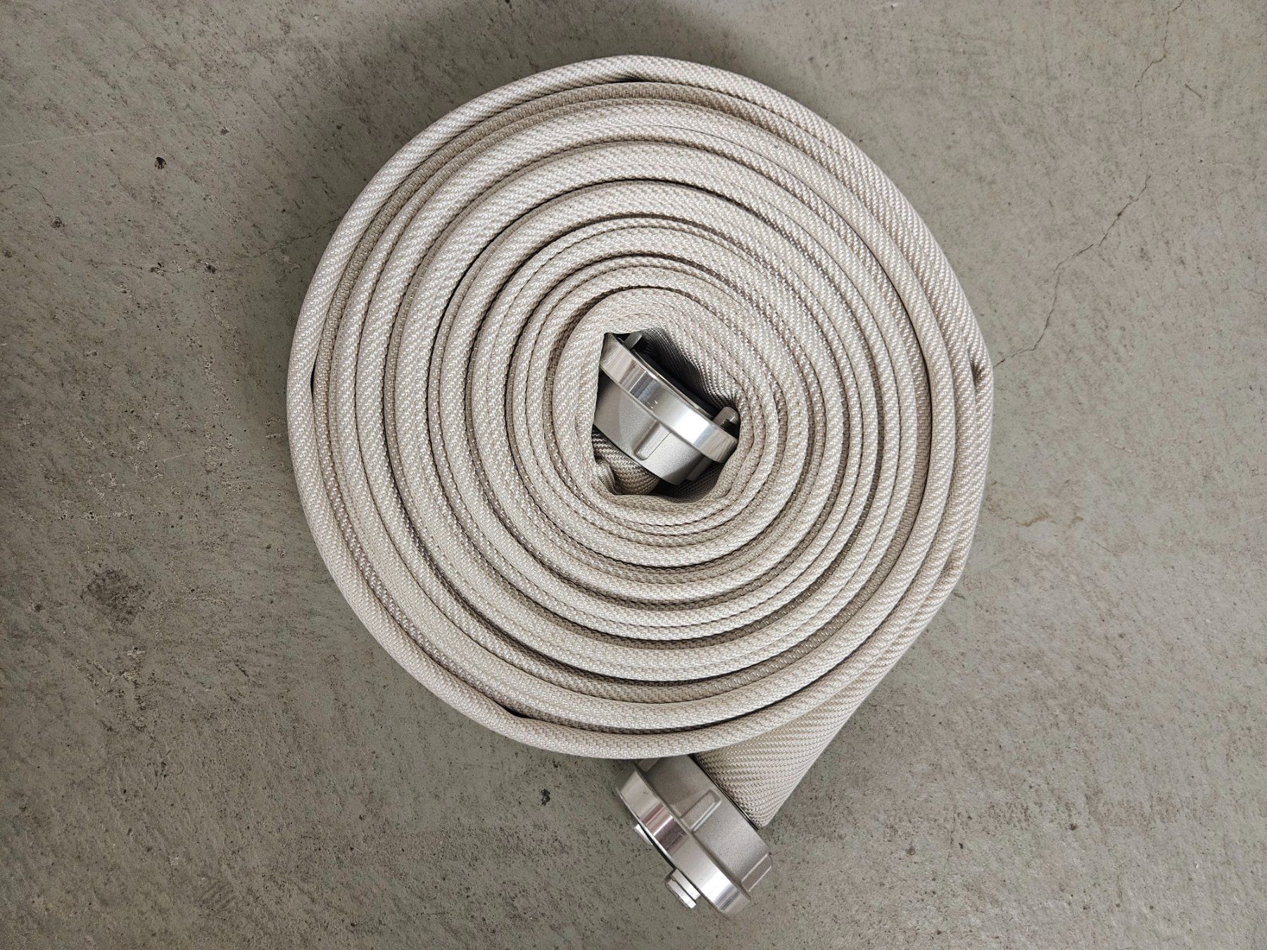Tubi & Tubi flessibili: Feuerwehrschlauch – Nuovo (secondo la descrizione) da Dättwil AG venduto da Filippo.P