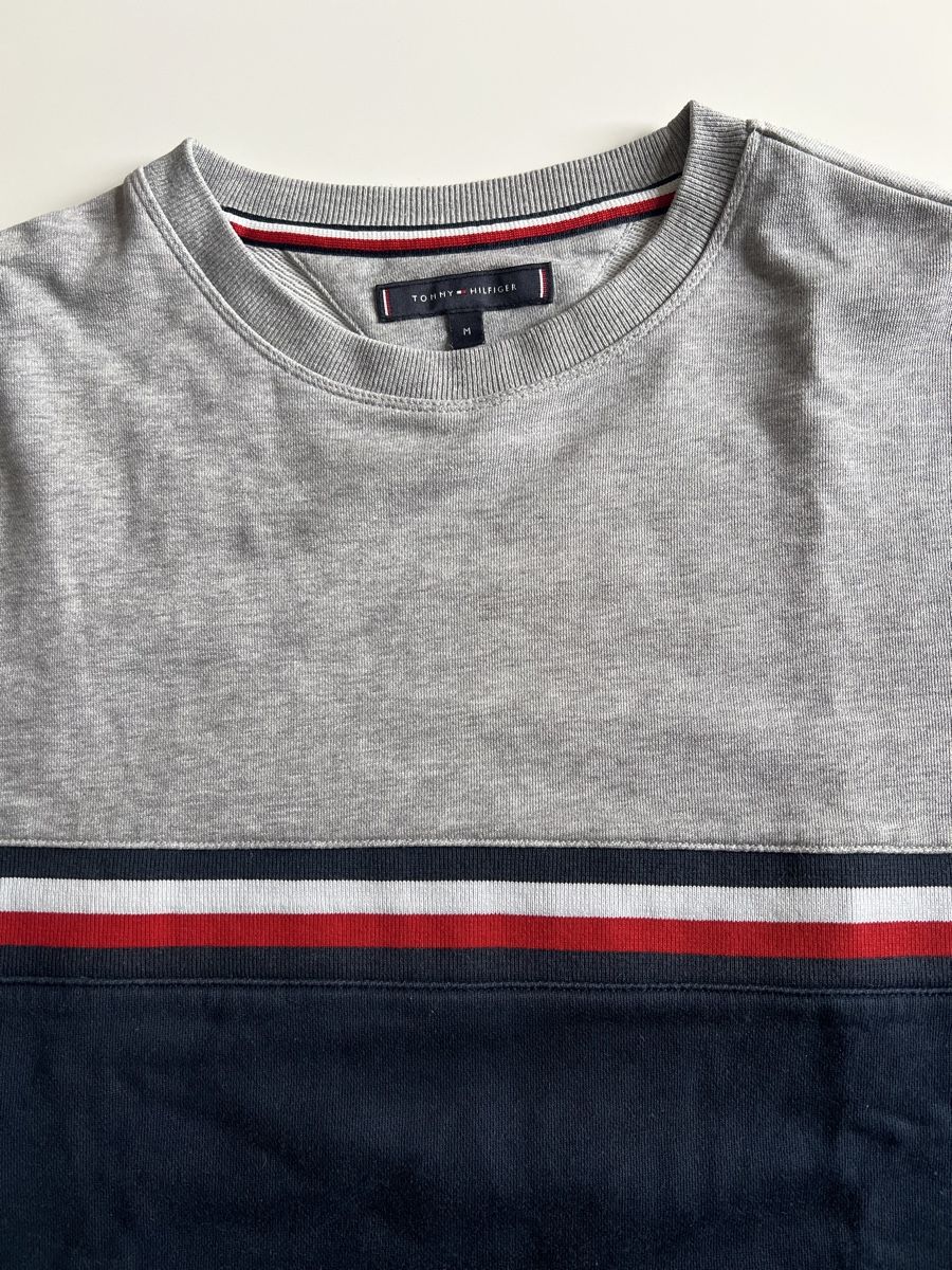 Tommy Hilfiger Maglioni & Felpe: Tommy Hilfiger Herren Pullover, Grösse M, Top Zustand! – Nuovo (secondo la descrizione) da Zürich venduto da zleoh 2