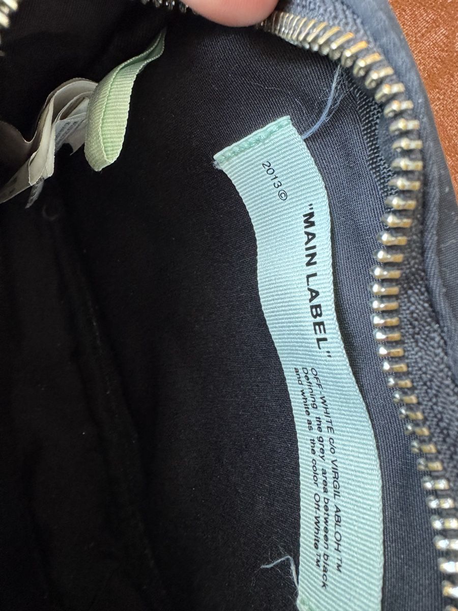 Off-White Taschen: Off-white Virgil Abloh Camera Bag crossbody tasche – Gebraucht aus Rapperswil SG von pli_fz9r 4