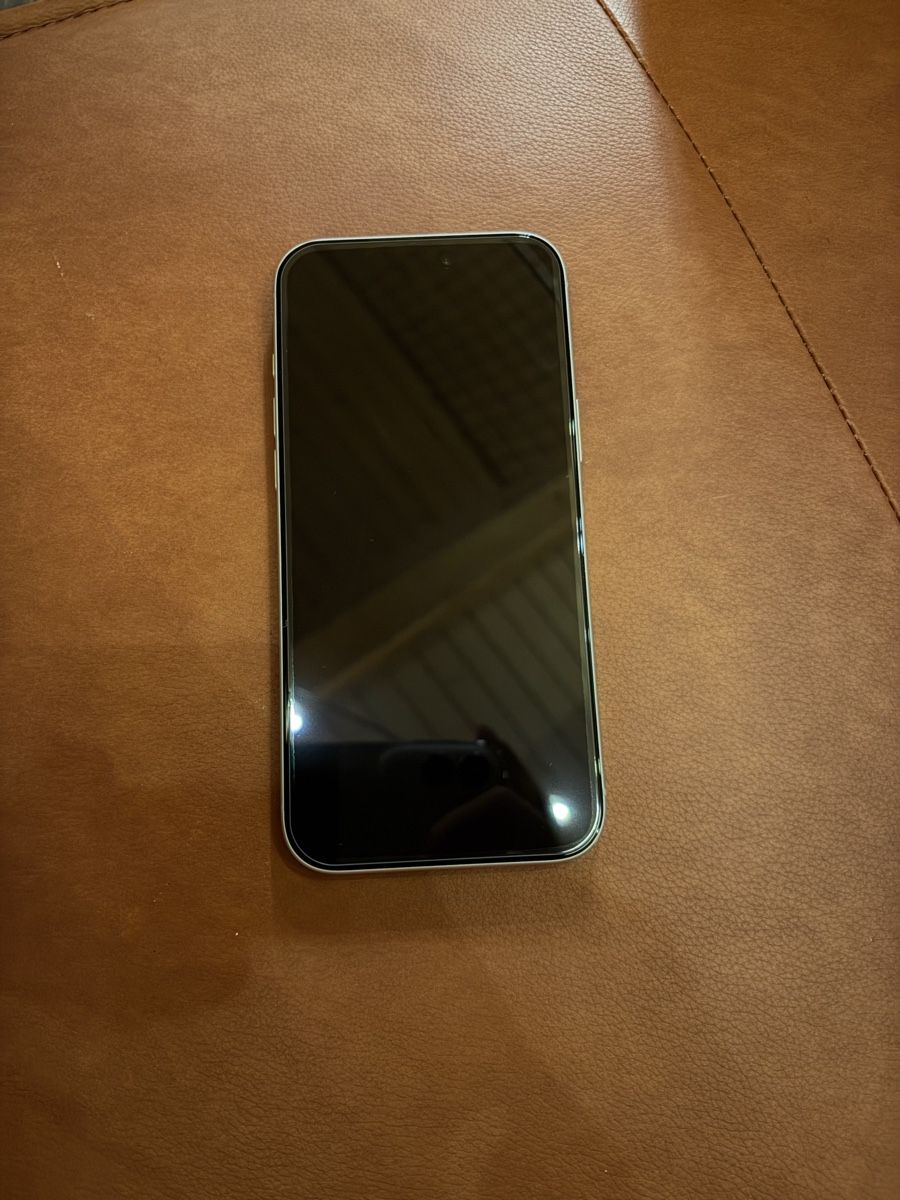Apple Handys / Smartphones: iPhone 17 Pro Max 256GB weiss – Gebraucht aus Wettswil von romain600 1