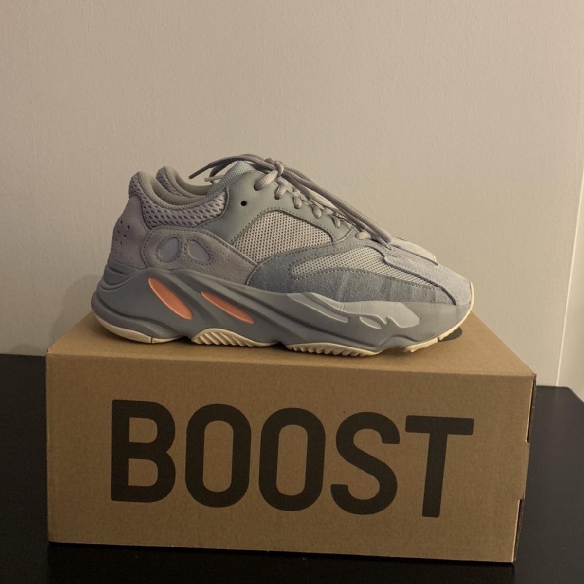 Adidas Scarpe da uomo: Adidas Yeezy Boost 700 Inertia – Usato da Richterswil venduto da N.cole_