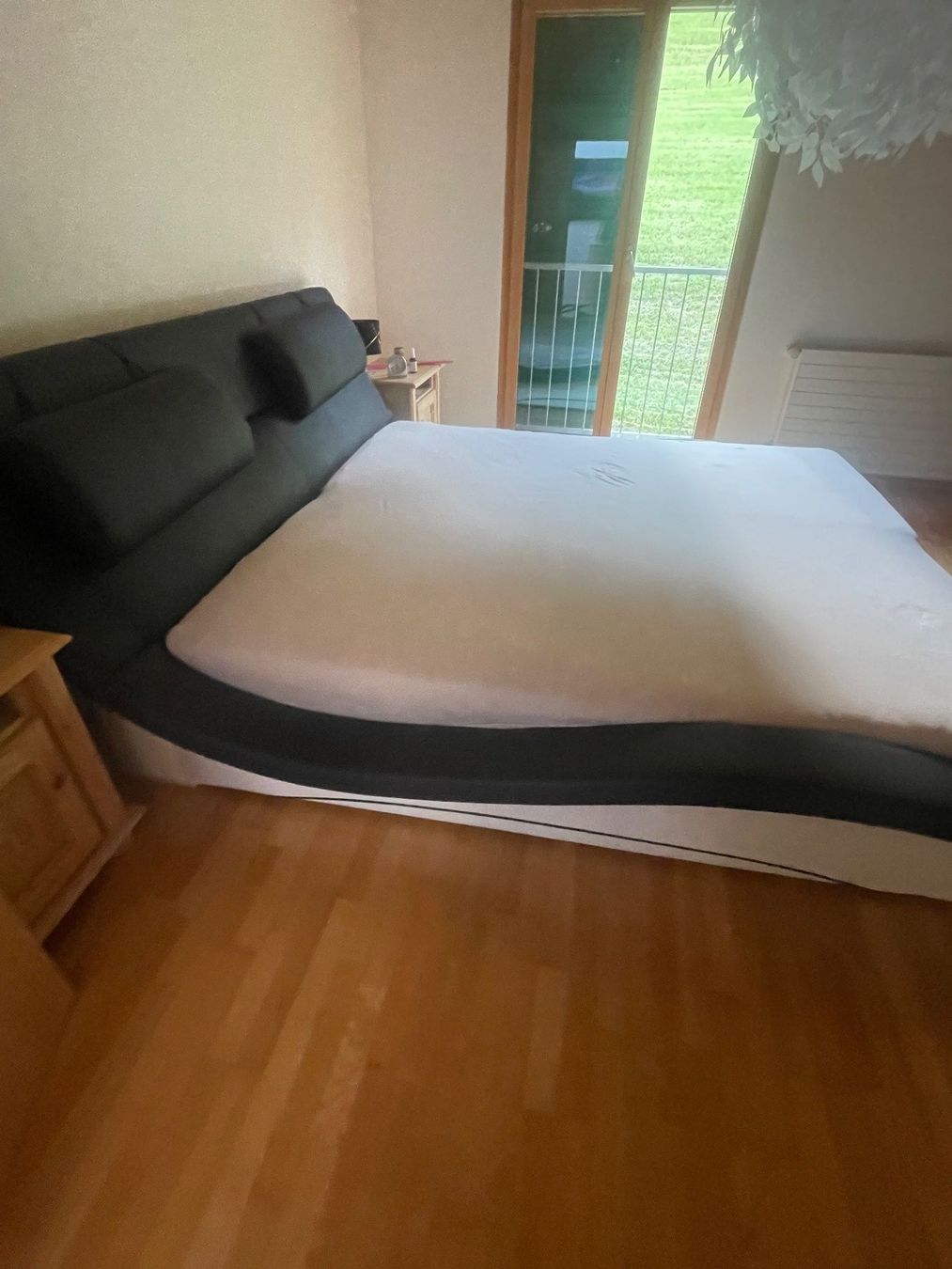 Letti: Schönes Doppelbett zu verkaufen – Usato da Gähwil venduto da Henne33 3