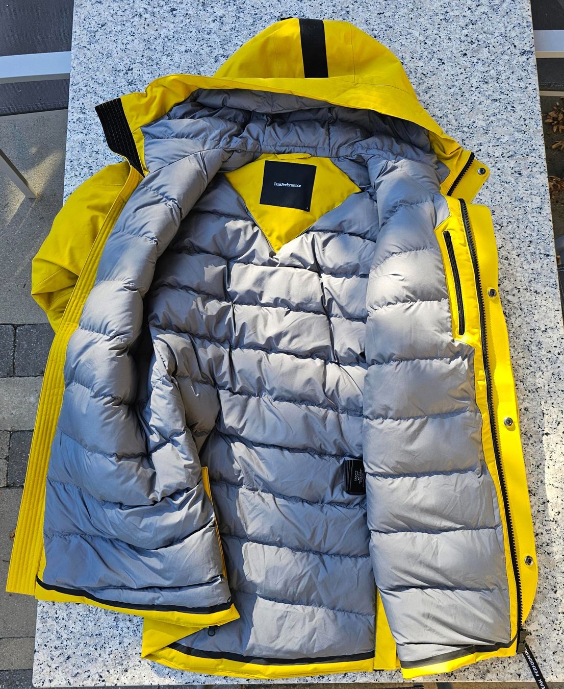 Peak Performance Giacche: Winterjacke Peak Performance – Nuovo (secondo la descrizione) da Münchenbuchsee venduto da pisa87 2