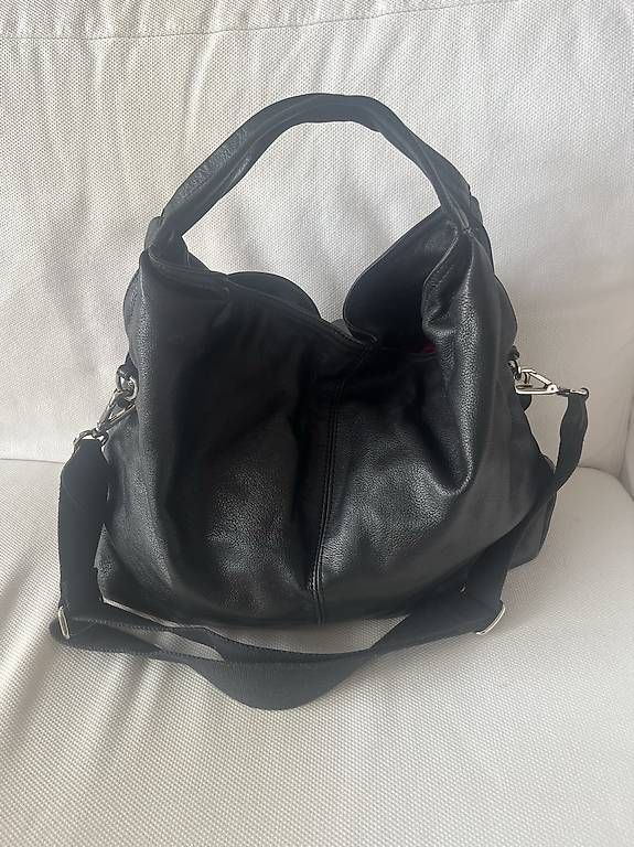 Sacs femmes: Pratica borsa in pelle nera Furla – D'occasion à Paradiso par bce_t9jz