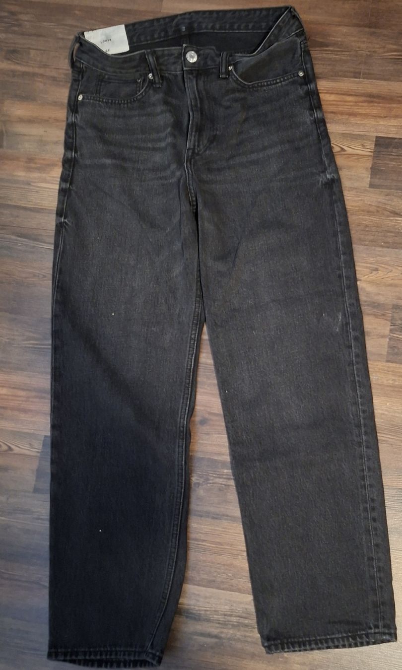 H&M Jeans: schwarze Herren👖Hose     – Usato da Unterbäch VS venduto da Nifadi