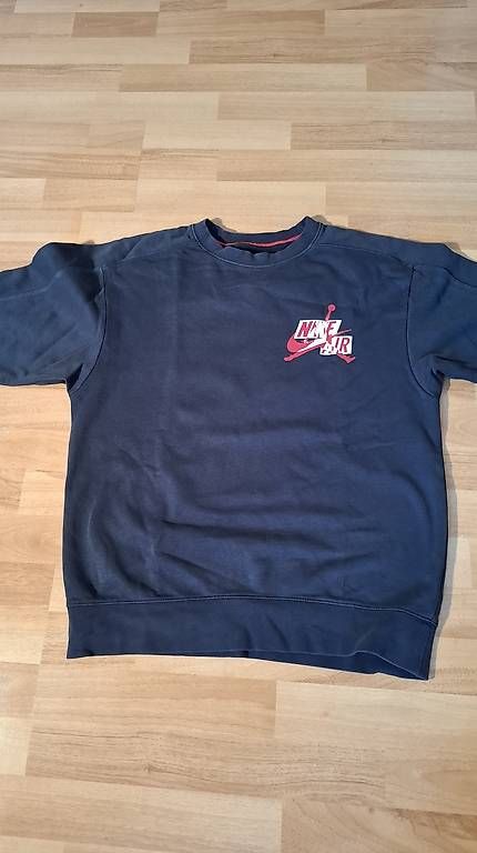 Maglioni & Felpe: Sweat Jordan Nike Air – Usato da Fleurier venduto da die_gg95