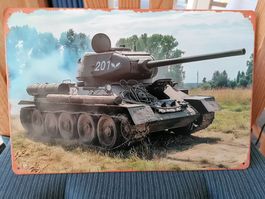 Episches Bild 2. Weltkrieg CCCP Panzer T34