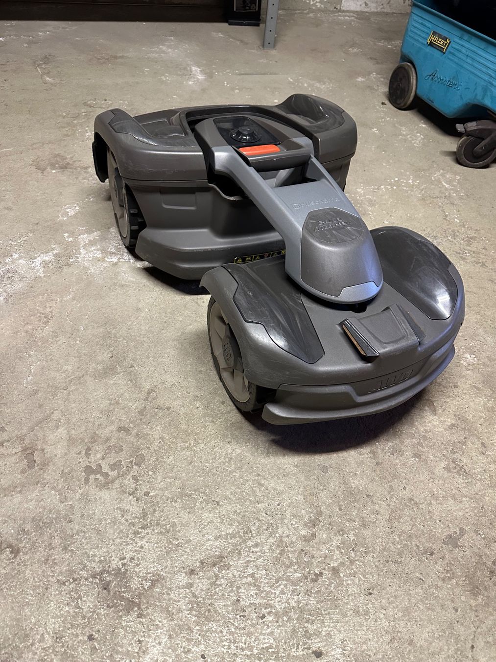 Husqvarna Tagliaerba: Husqvarna Automower 435x Awd – Usato da Schübelbach venduto da pe_1992 1