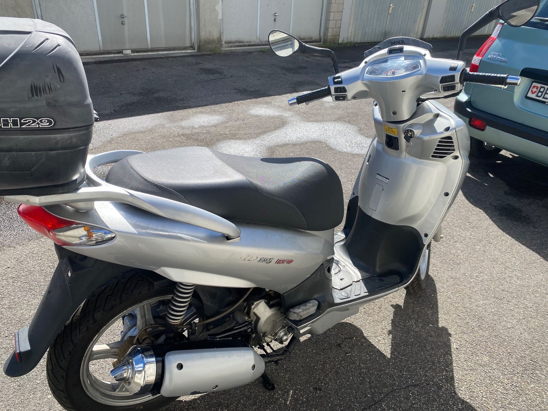 Sym Scooter: Sym HD 125 ab mfk – Usato da Biel/Bienne venduto da zileli 4
