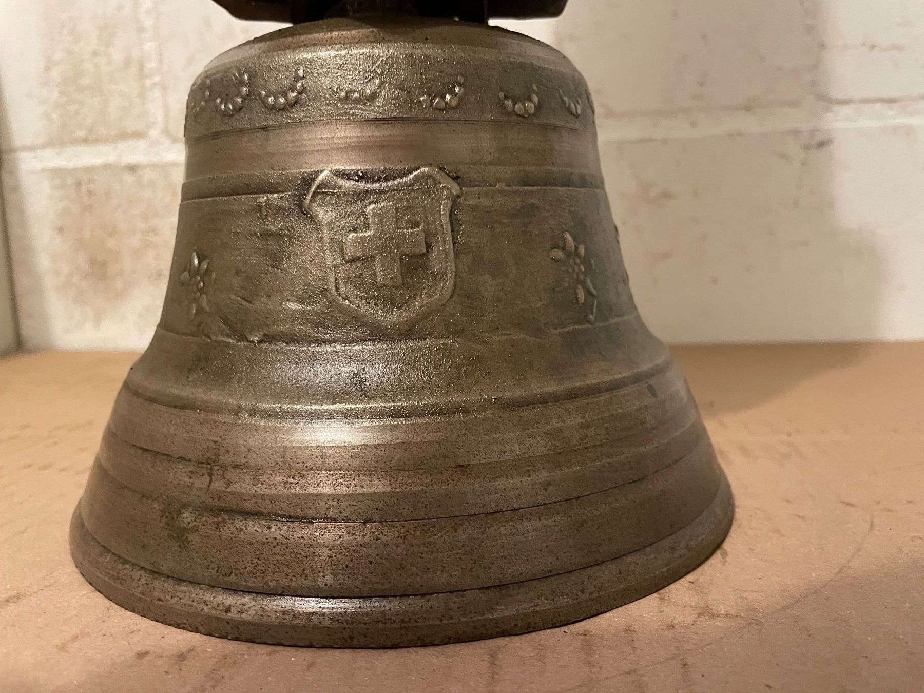 Glocken & Treicheln: Alte Glocke ab 1.00 Fr. – Gebraucht aus Birrhard von magisto52 1