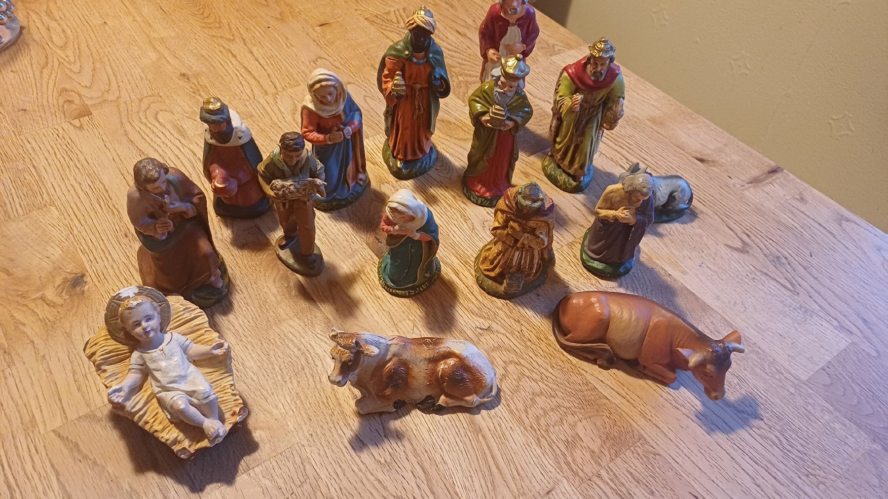 Statuette: 54 Antike Krippenfiguren – Usato da Flawil venduto da Pinkmalibu 4