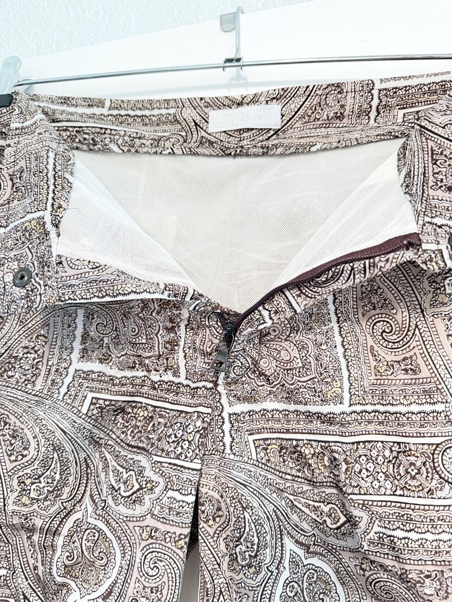 Prada Caleçons de bain: Prada Badehose mit einem kunstvollen Allover-Paisley-Muster. – D'occasion à Zürich par aussortiert 3