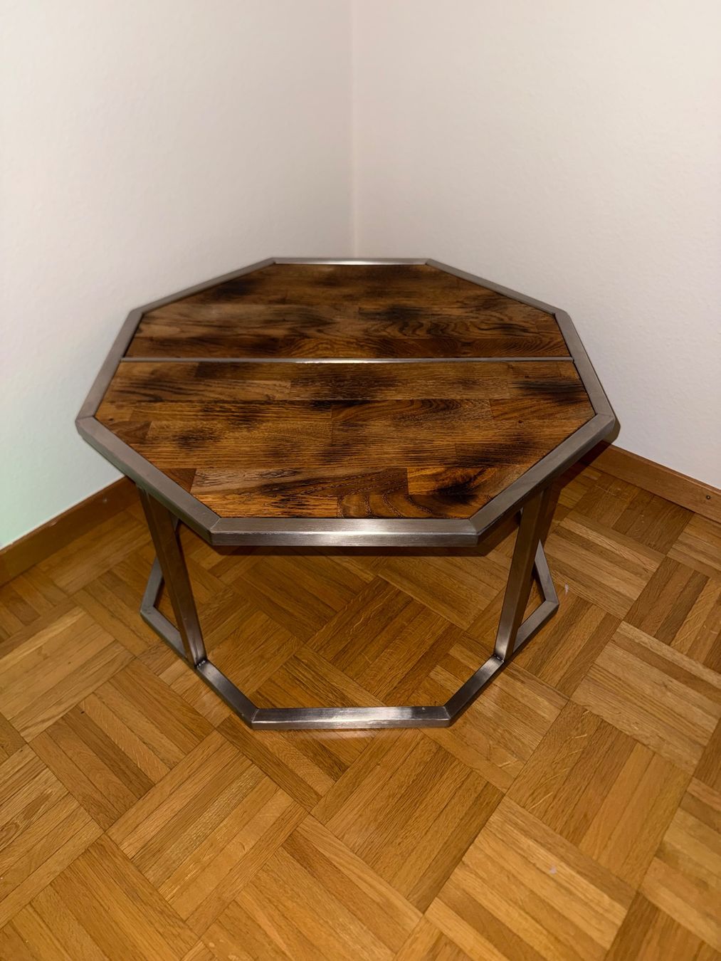 Tische: Achteck Couchtisch – Gebraucht aus Bassersdorf von schweizshop 1