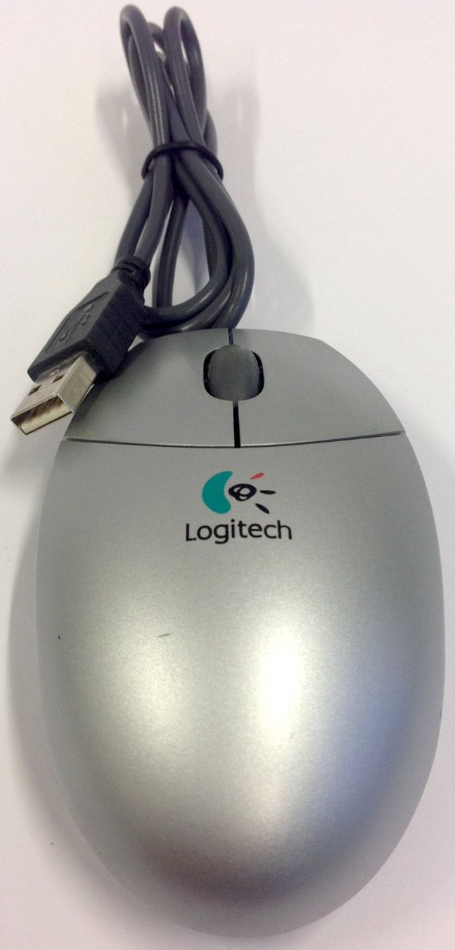 Logitech Mouse: Logitech 830895-4000 Optical Mouse Laser Maus USB-Kabel – Usato da Reinach AG venduto da RiesenServicesGmbH