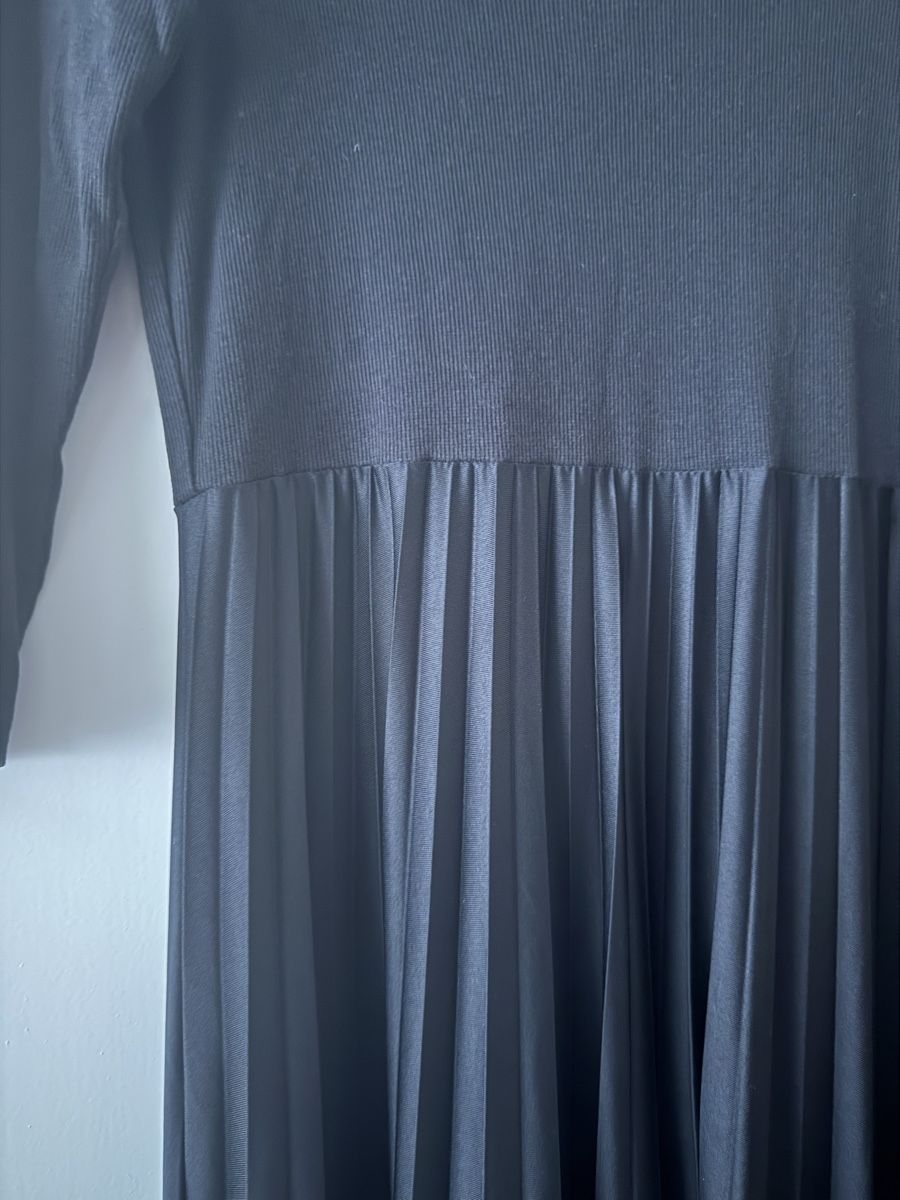 Vestiti: Kleid street one – Usato da visp venduto da Kmemo1 1