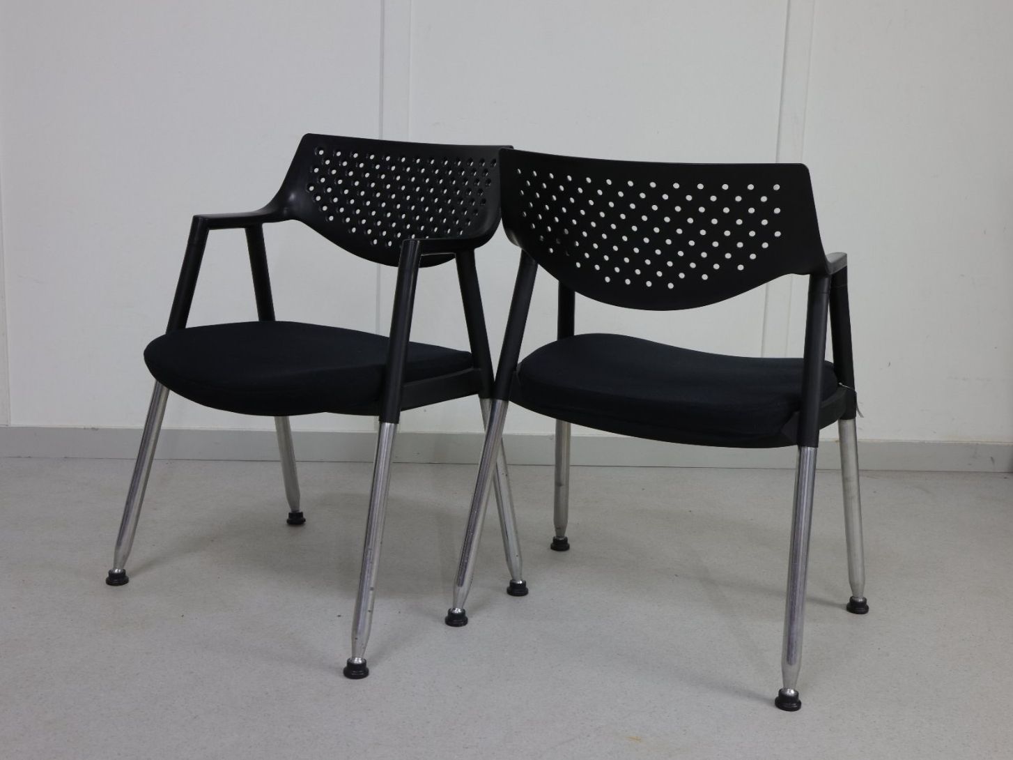 Vitra Sedie: Besucherstuhl - Vitra Quattro – Usato da Volketswil venduto da brockipfannenstil 3
