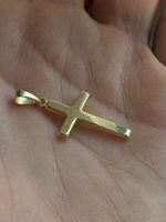 Goldkreuz-Anhänger aus 585 . 14-Karat-Gelbgold