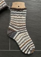 SOCKEN - HANDGESTRICKT - WOLLSOCKEN CA GRÖSSE 34/35