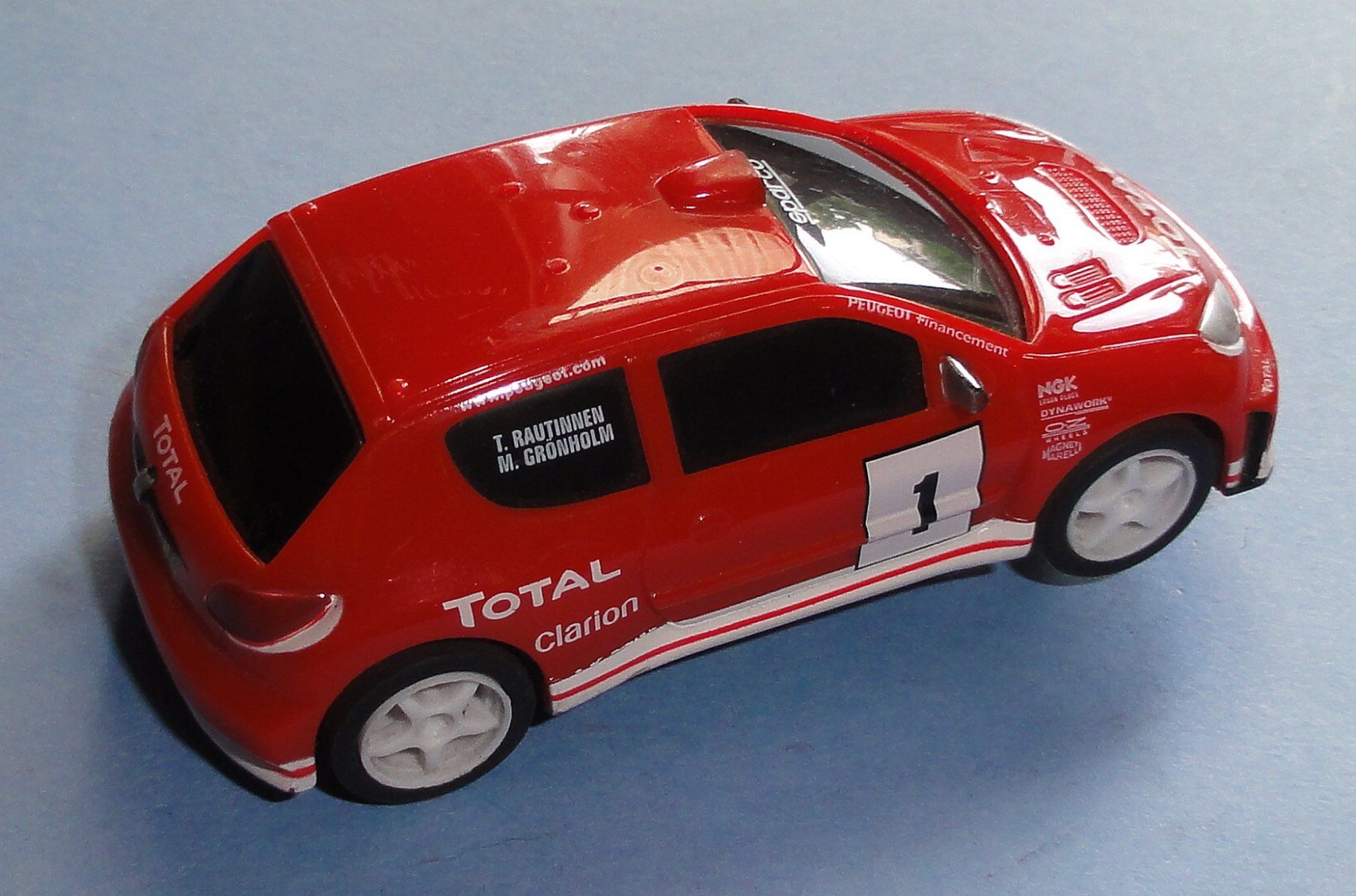 Carrera Piste: Carrera Go - Peugeot – Usato da Waldenburg venduto da Rcparts 1