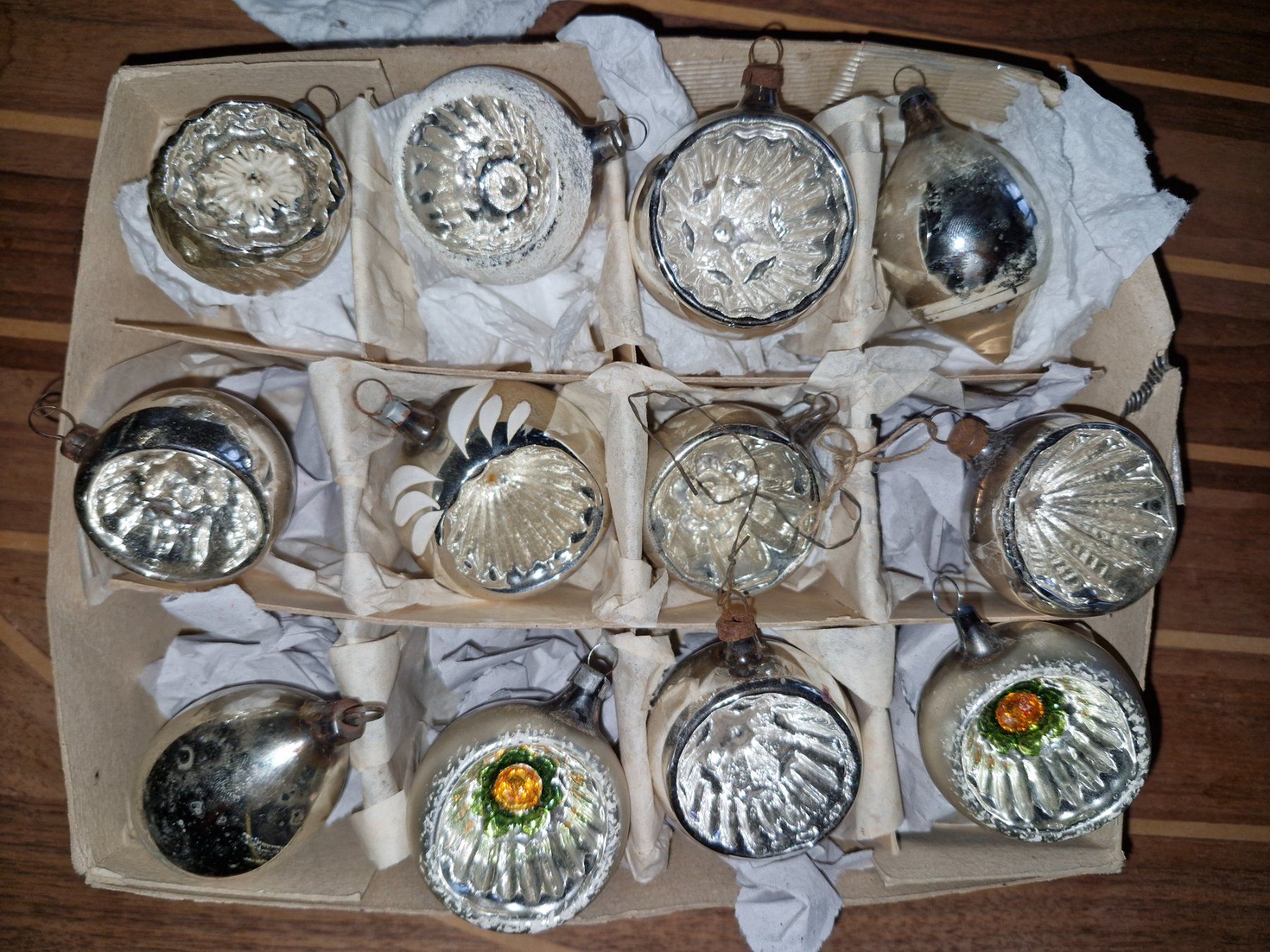 Tutte le decorazioni: antiker Christbaumschmuck – Usato da Guarda venduto da rue_bpd7 1