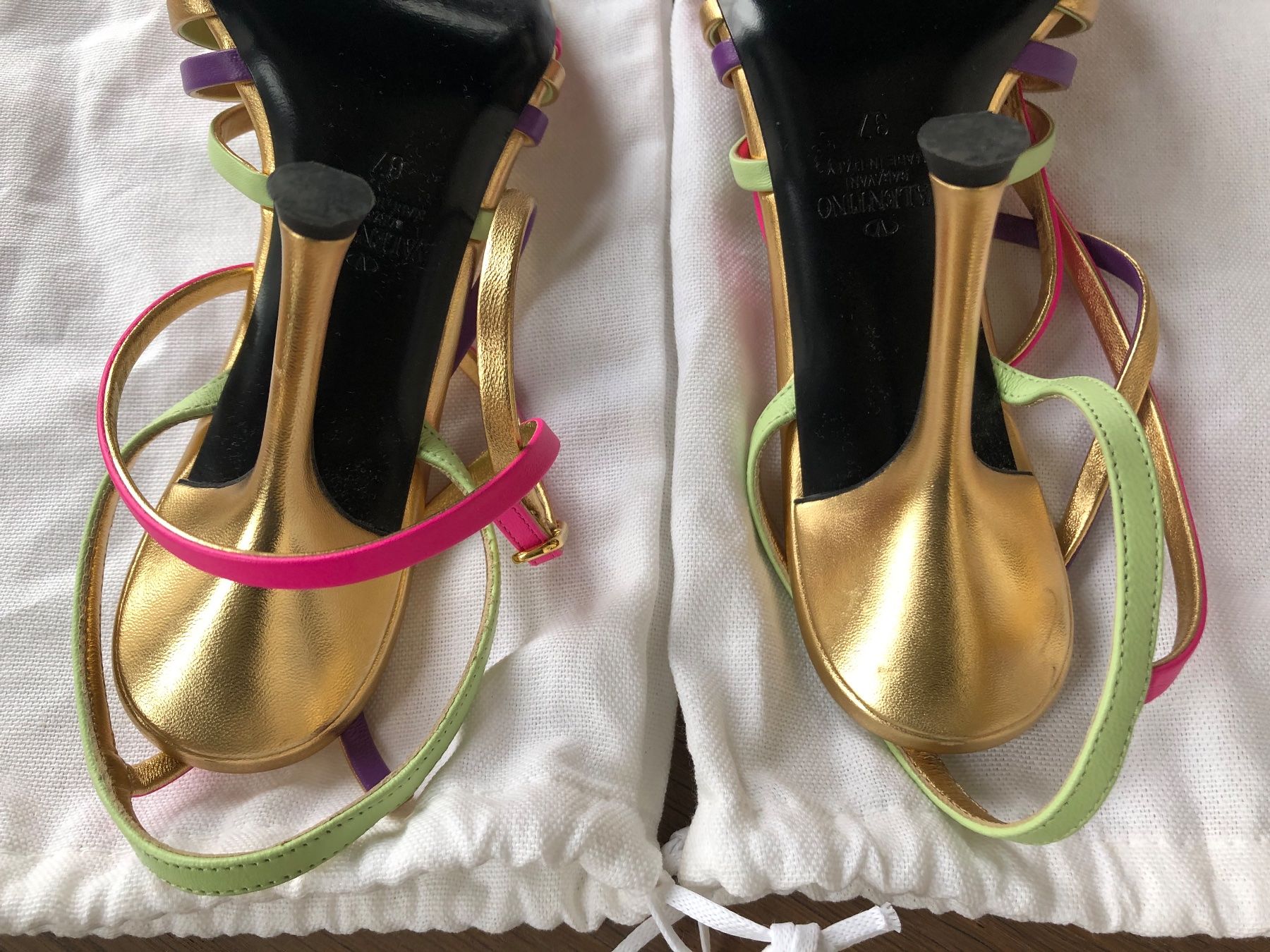Valentino Scarpe da donna: Valentino High Heel  Sandals – Usato da Berneck venduto da nin_28db 2
