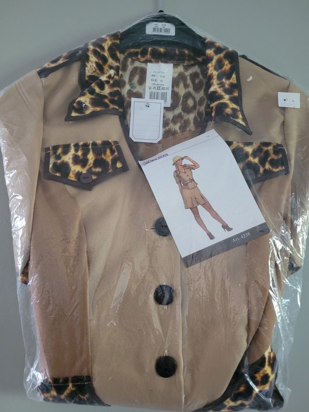 Costumi: Safari Kostüm  Grösse 36 – Nuovo e nell'imballaggio originale da Oberuzwil venduto da aseinkaufswelt 2