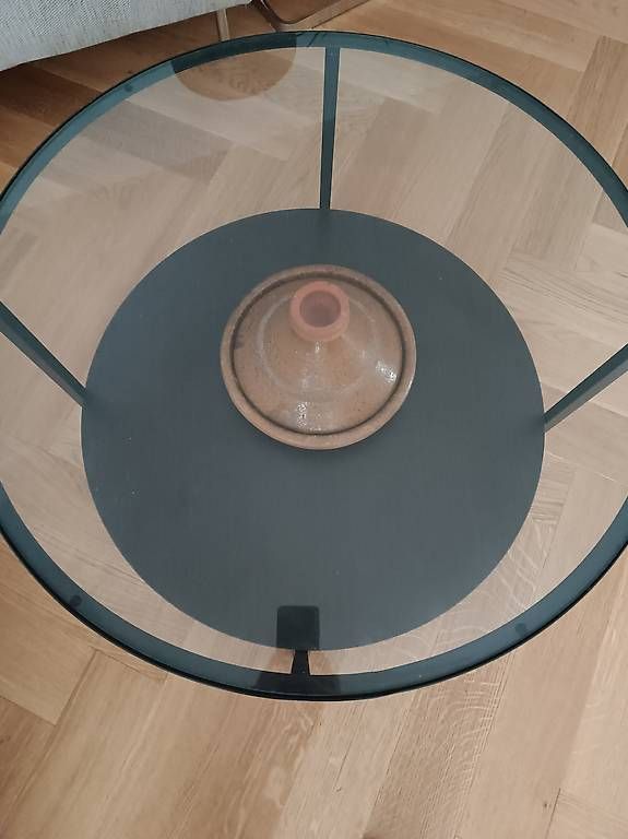 Tavoli: Coffee table -round - glass surface – Usato da Basel venduto da ser_tt9r 2